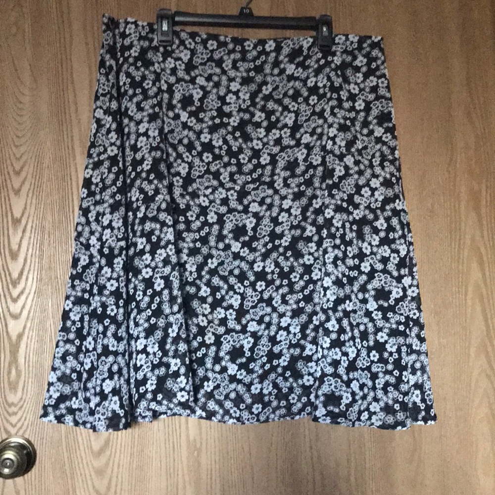 Villager black and white flowered skirt